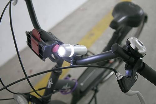 Z-282-02-500x500 Lanterna de Bicicleta - 3 posições